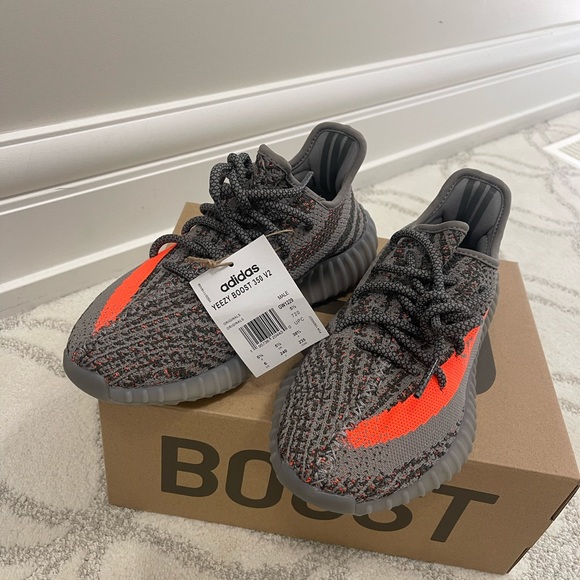 Yeezy - Picture 3 of 3